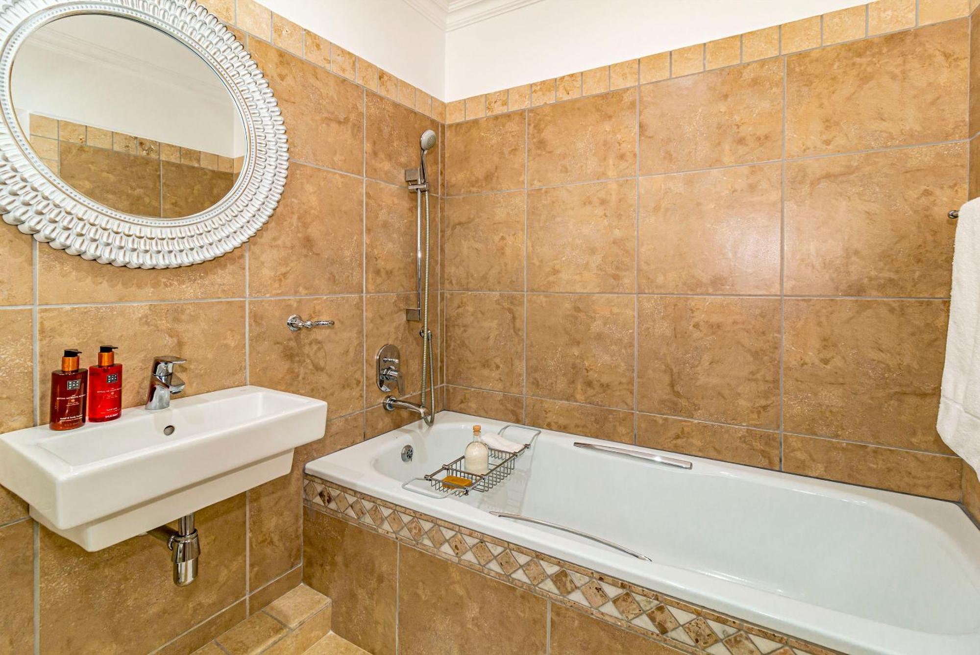 The Atrium Apartment Somerset West
